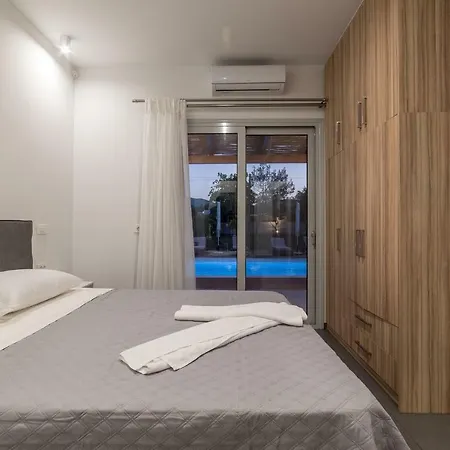 Super Grey Villa Lithakia (Zakynthos)